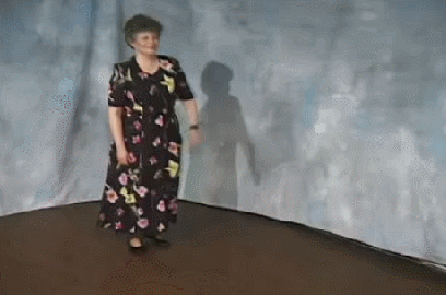 1546974119935.gif