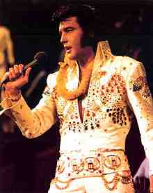 220px-ElvisPresleyAlohafromHawaii.jpg