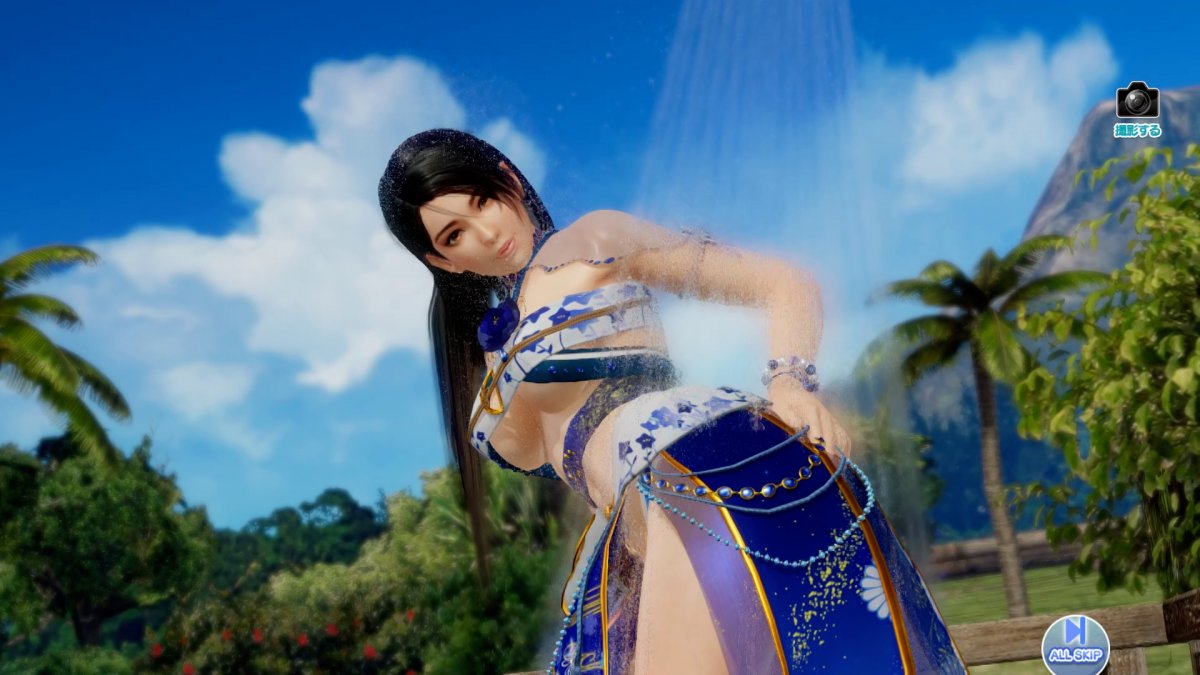 DoAX-Venus-Vacation-Momiji-Gravure-Panel-(Jewel-Sapphire-SSR)-with-lotions.jpg
