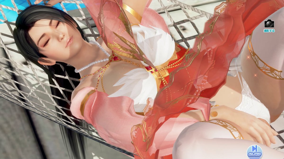 DoAX-Venus-Vacation-Momiji-Gravure-Panel-(Venus-Valkyrie-SSR)-with-lotions.jpg