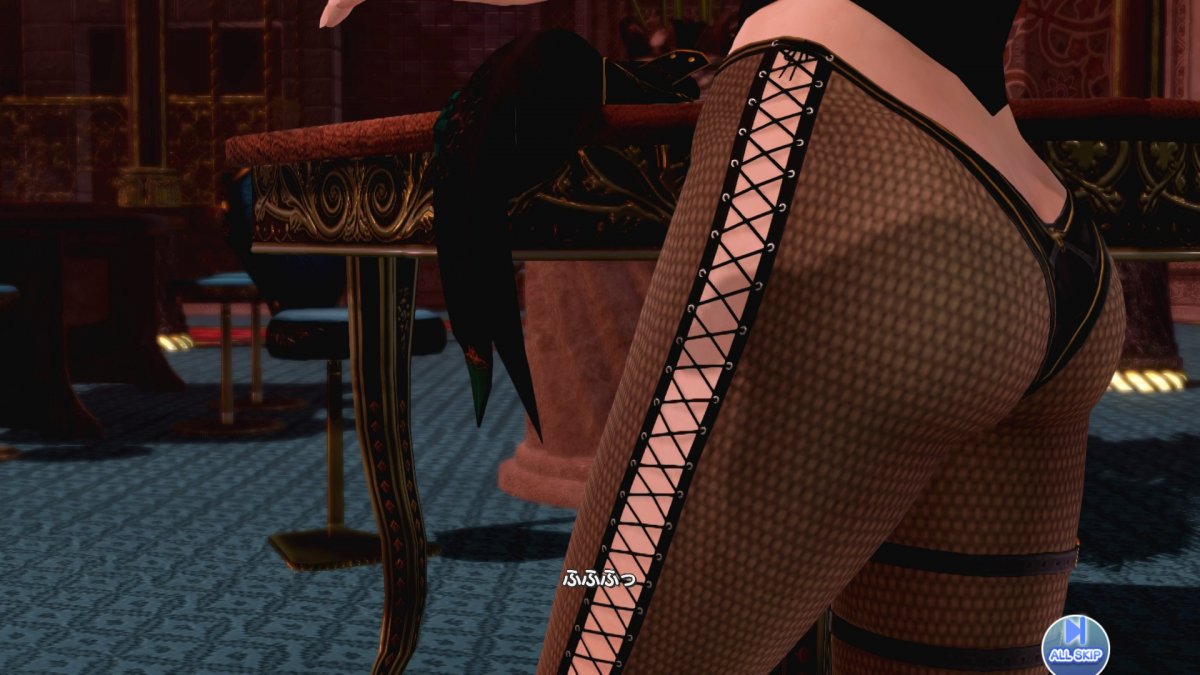 DoAX-Venus-Vacation-Monica-Character-Episode-09-(Royal-Flush-SSR)-with-lotions.jpg