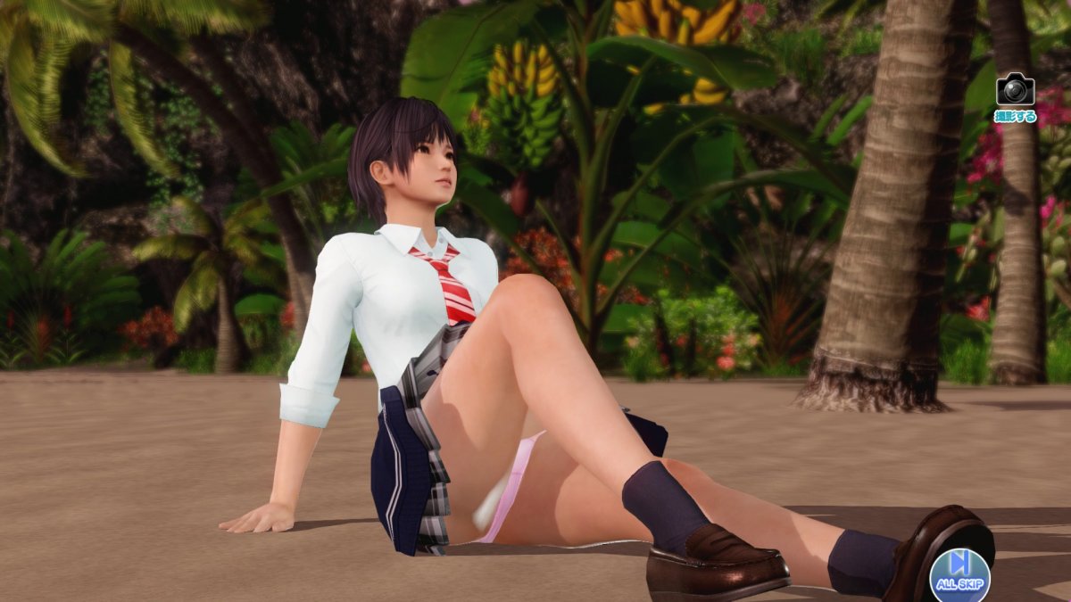DoAX-Venus-Vacation-Nagisa-Gravure-Panel-(Haru-Aya-No-Sukuaa-SSR)-with-lotions.jpg
