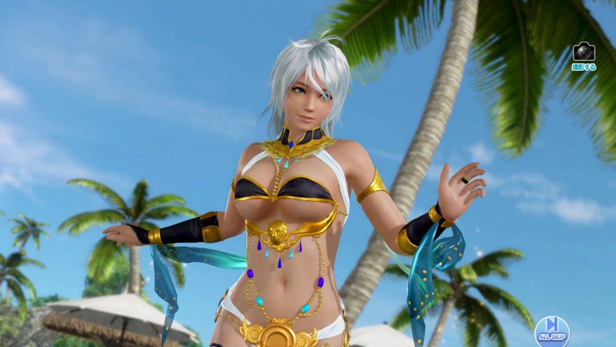 DoAX-Venus-Vacation-Patty-Gravure-Panel-(Stella-Leo-SSR)-with-lotions.jpg