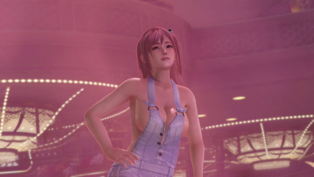DoAX3-Fortune-Honoka-Pole-Dance-in-Orca-(with-lotions).jpg