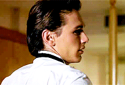 F531AF34-2570-481D-87B9-BE4C2364A6EC.gif