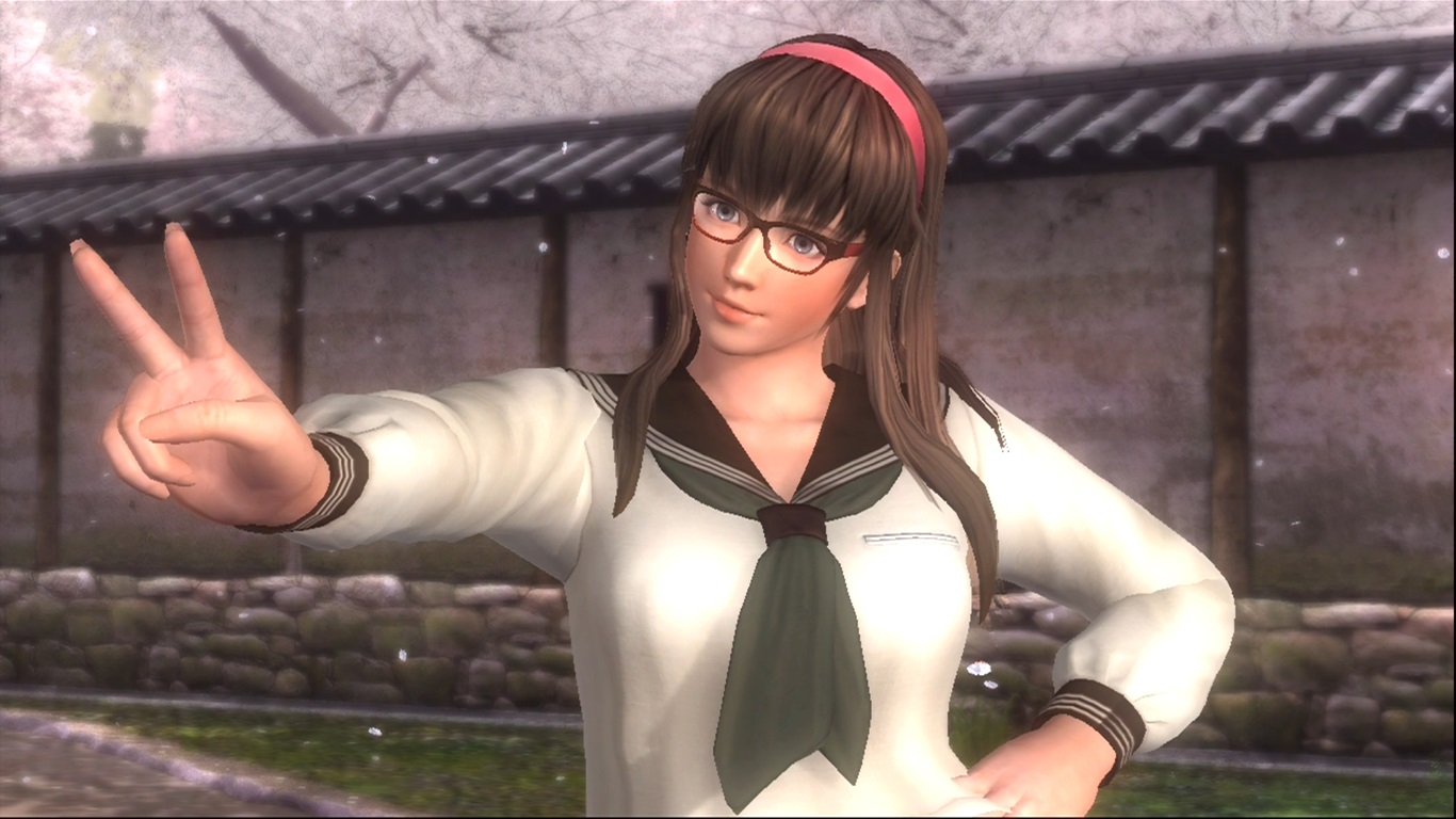Hitomi 4.jpg