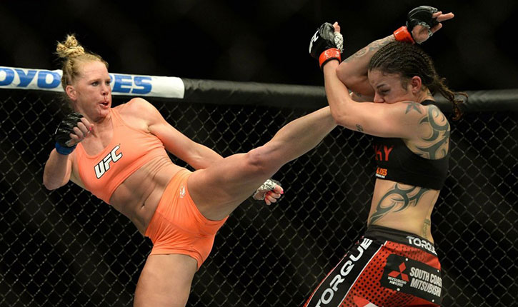 womens-mma-bantamweight-champion-Holly-Holm.jpg
